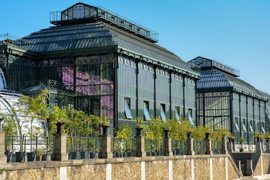 <p>Greenhouses of the Jardin des Plantes</p>